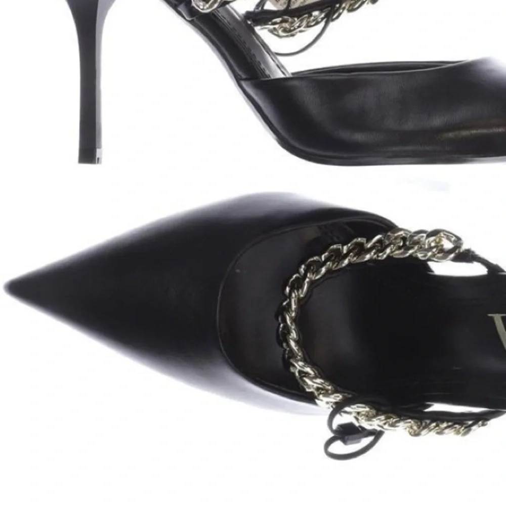 BRANDED CHAIN HEELS IN STOCK♥️ - Picture 3 of 3